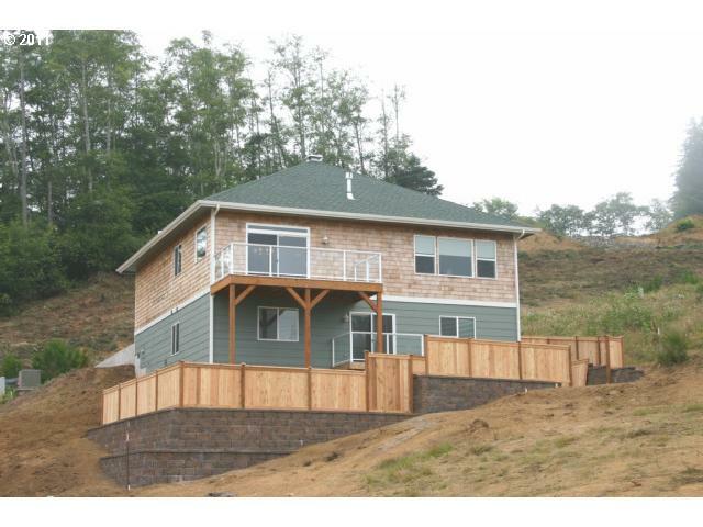 Property Photo:  2245 North Fork Rd  OR 97138 