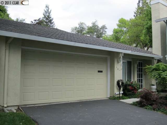 Property Photo:  101 Fountainhead Ct.  CA 94553 