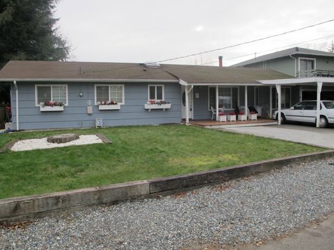 Property Photo: 439 S 190th St WA 98148