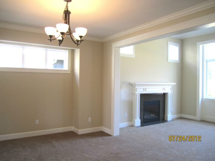 Property Photo: 5011 NE 8th St WA 98059