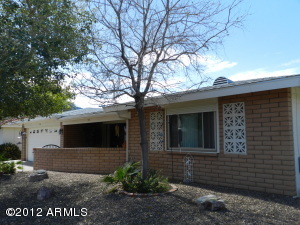 Property Photo: 922 S Roanoke Street AZ 85206