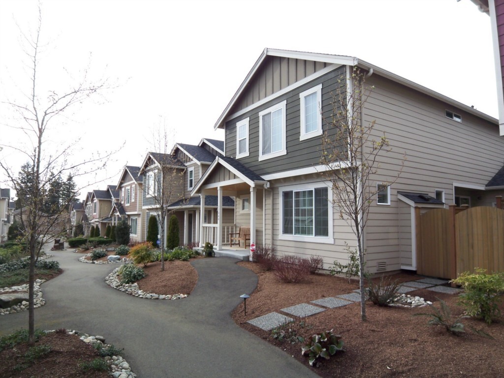 Property Photo:  1704 156th Place SW A  WA 98087 
