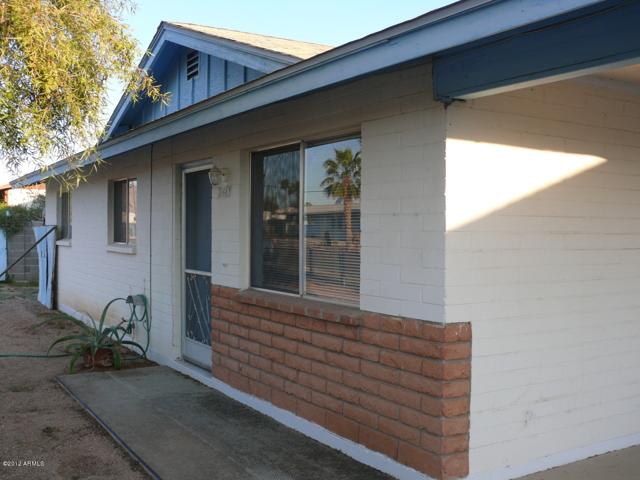 Property Photo: 2469 W Cactus Wren Street AZ 85120
