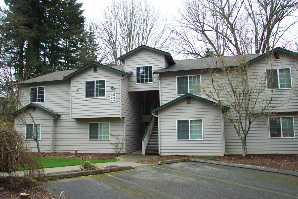 Property Photo:  1109 Creekwood Ct SE  WA 98501 