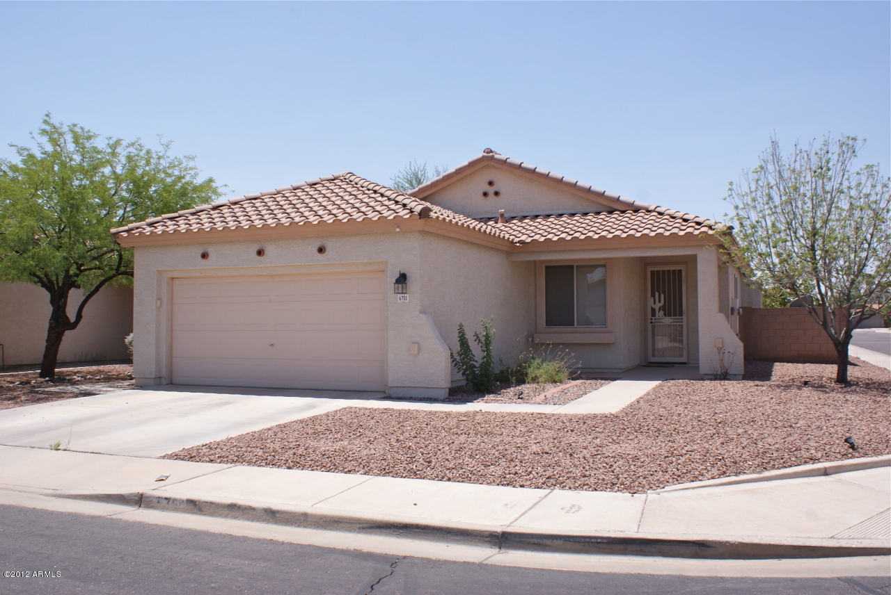 Property Photo:  6751 W Dublin Lane  AZ 85226 