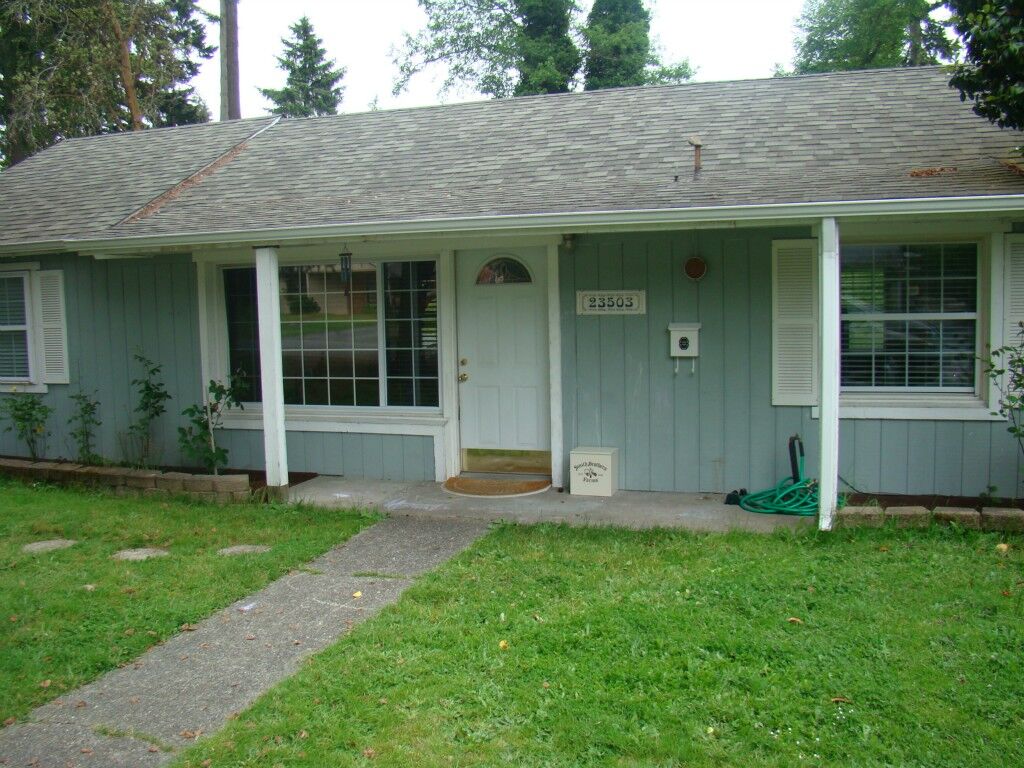 Property Photo:  23503  55 Avenue W  WA 98043 