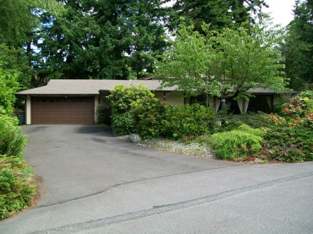 Property Photo: 7013 179th St SW WA 98026
