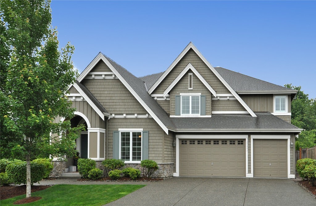 Property Photo: 27241 SE 13th Place WA 98075