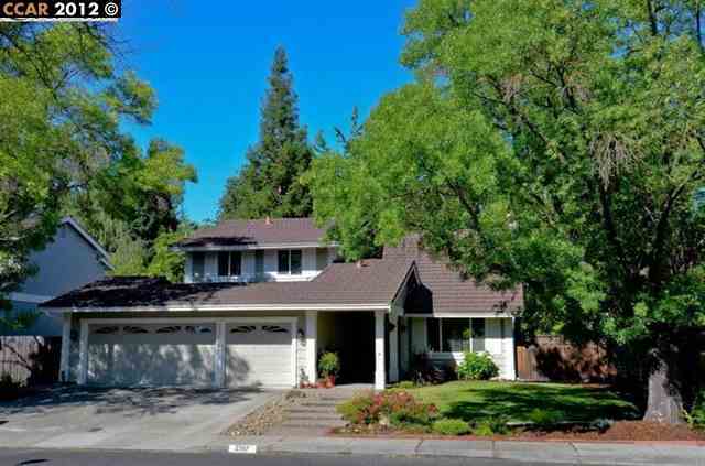 Property Photo:  2307 Chesterton Dr  CA 94596-6401 