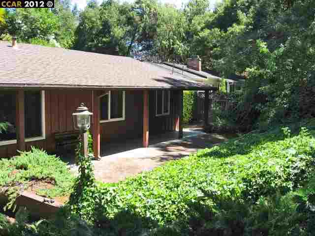 Property Photo:  181 El Dorado Rd  CA 94595-1502 