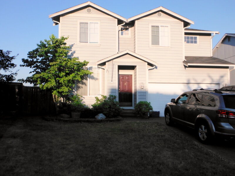 Property Photo:  18106  109th Stct E  WA 98391 