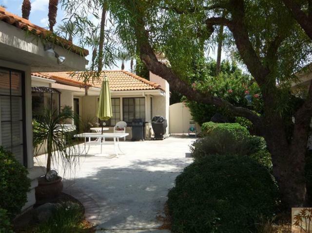 Property Photo:  4 Las Cruces Lane  CA 92260 