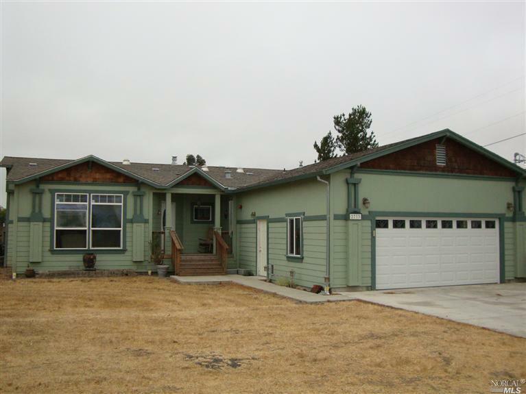 Property Photo:  2733 Acacia Avenue  CA 95476 