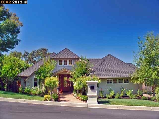 Property Photo: 2435 Diablo Ranch Pl CA 94506-2068