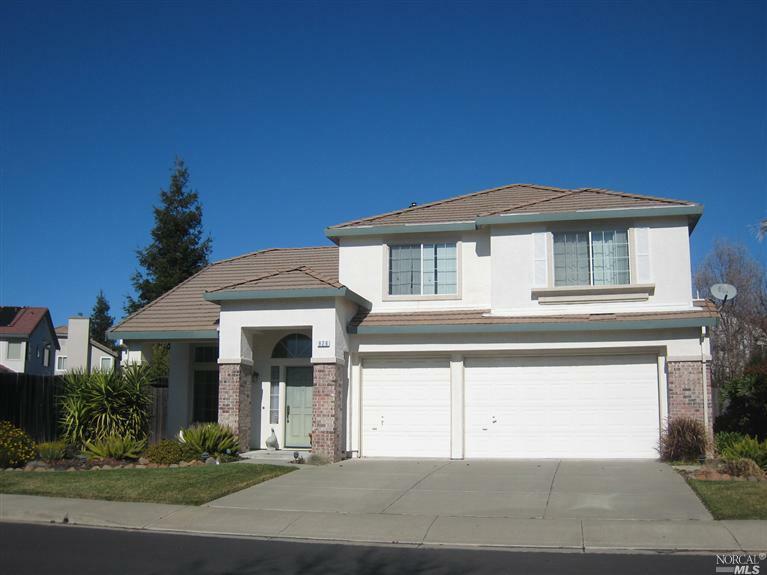 Property Photo:  926 Topaz Circle  CA 95687 