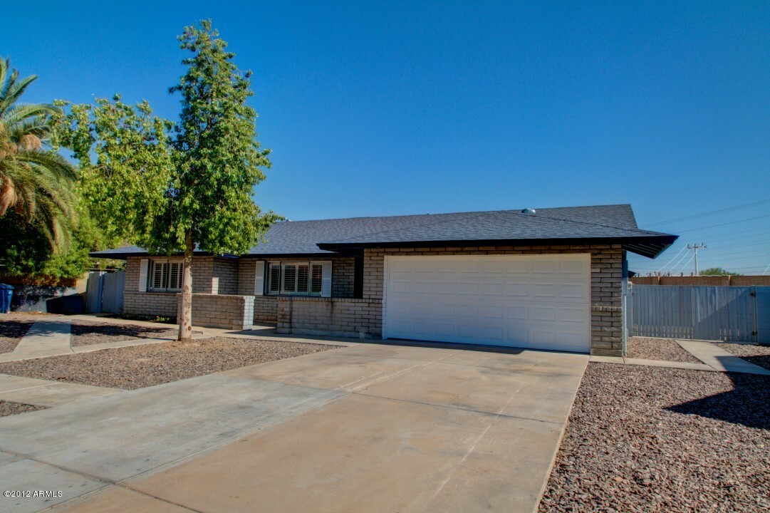 Property Photo:  3223 W Vogel Avenue  AZ 85051 