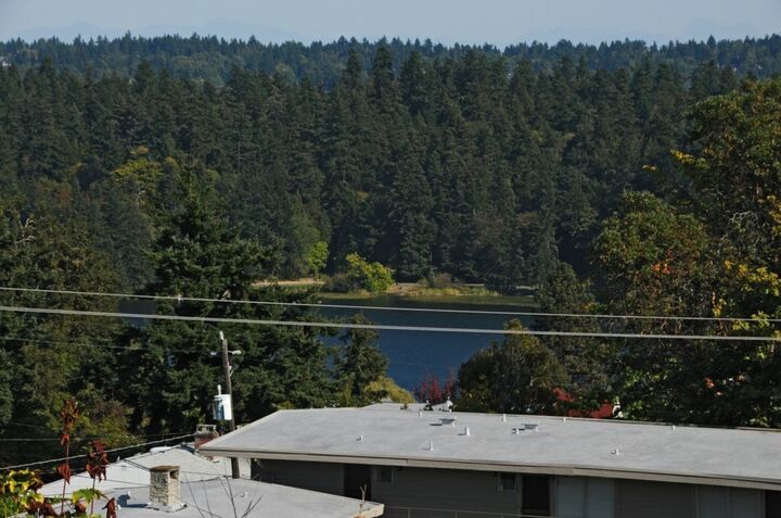Property Photo:  5210 S Mead St  WA 98118 