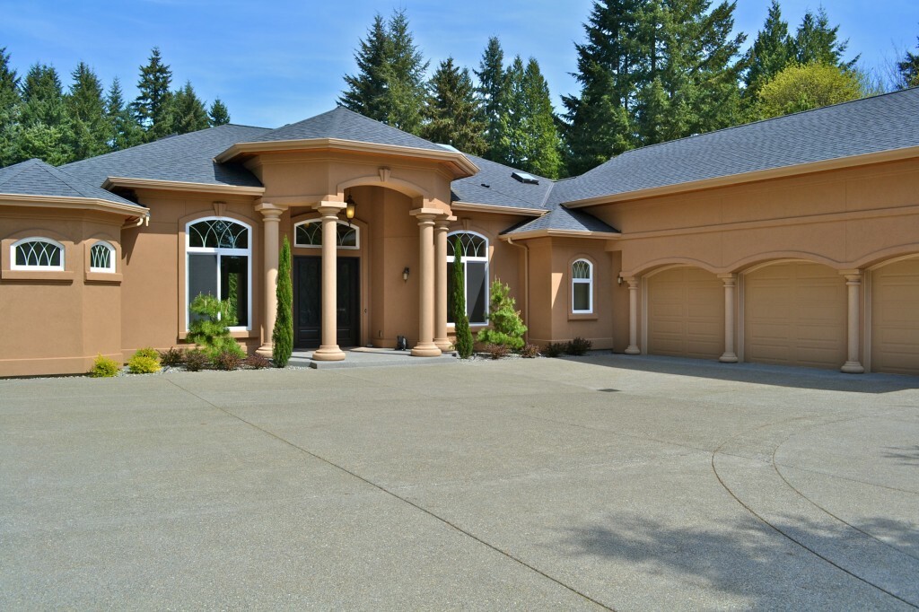 Property Photo:  4015 140th Ave NE  WA 98005 