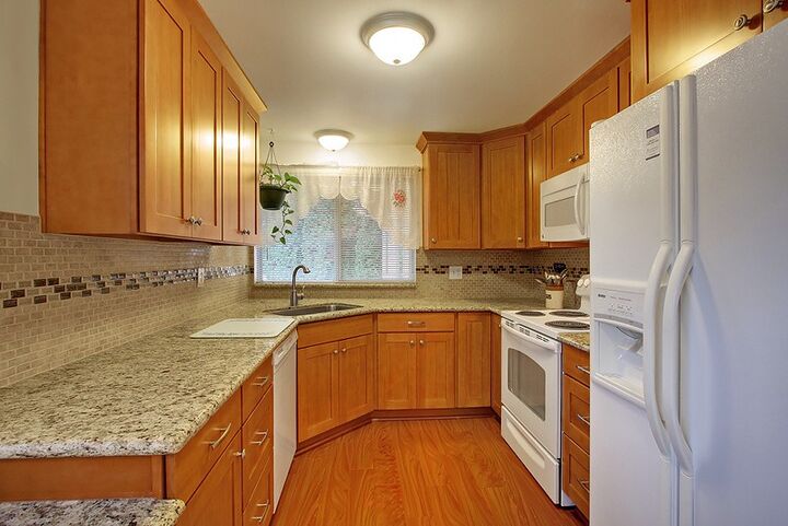 Property Photo:  220  217th Place SW  WA 98021 