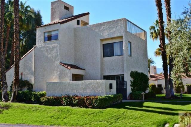 Property Photo: 110 Racquet Club Drive CA 92270