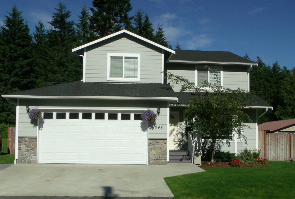 Property Photo:  1947 Bartl Dr  WA 98282 