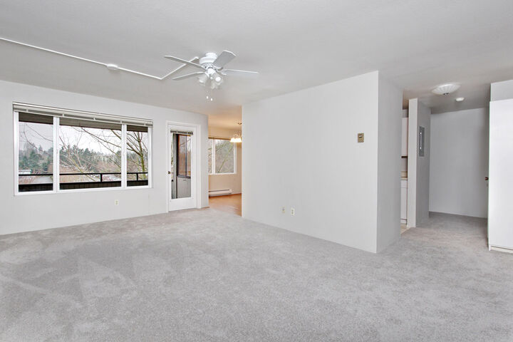 Property Photo:  7001 Sand Point Way NE A405  WA 98115 