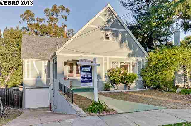 Property Photo:  24 Kingsland Place  CA 94619 