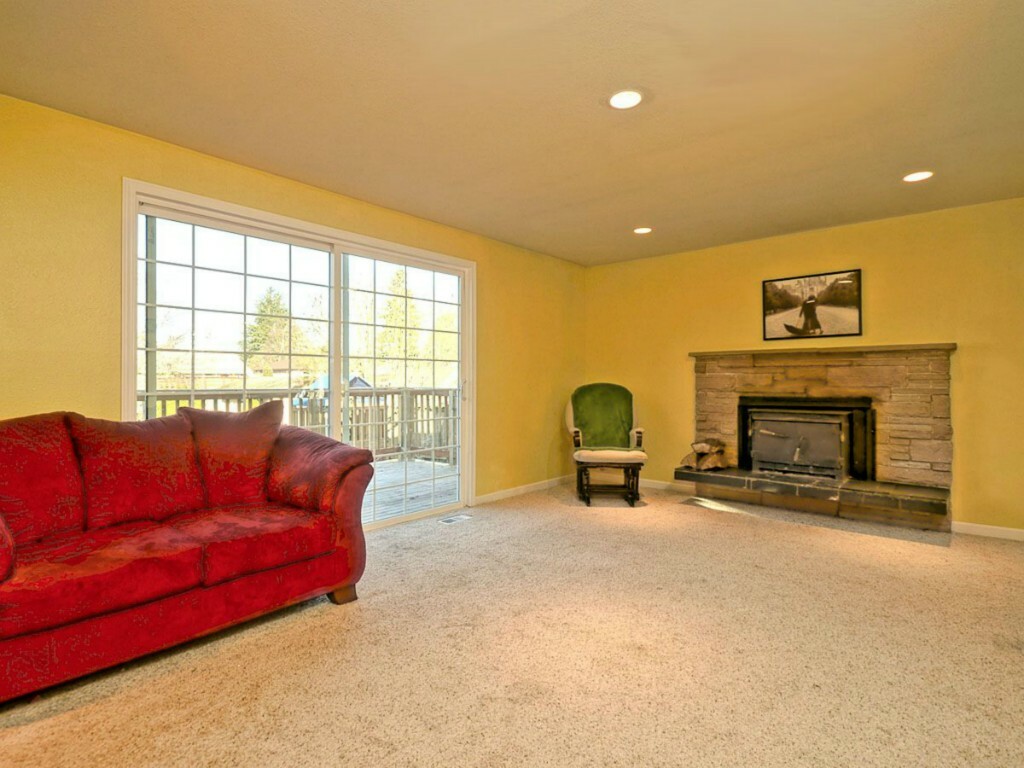Property Photo: 3822 S 250th St WA 98032