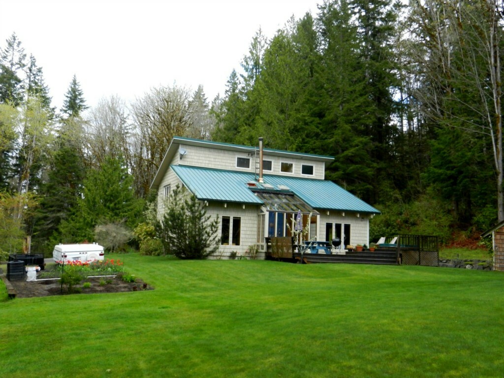 Property Photo:  200 Lakenes Rd  WA 98376 