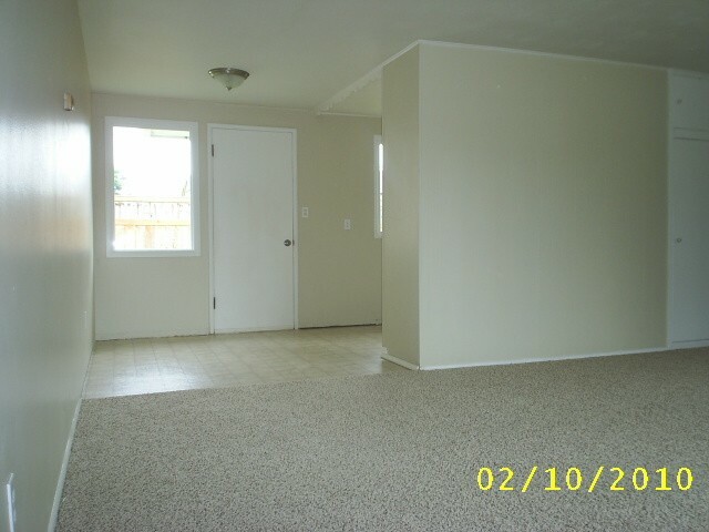 Property Photo: 11606 12th Ave S WA 98444
