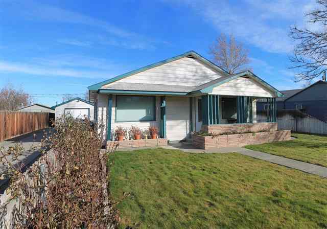 Property Photo:  104 Armistead  WA 99352 