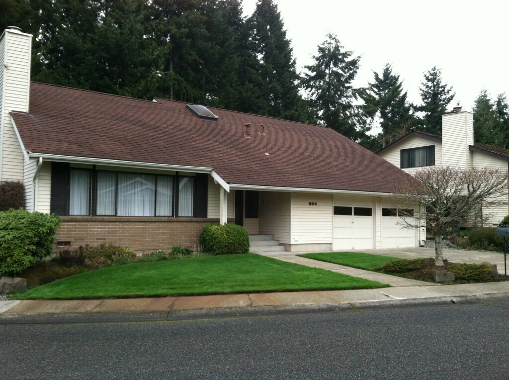 Property Photo:  924 S 245th St  WA 98198 