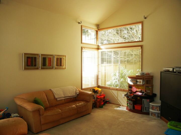 Property Photo:  3529 252nd Place SE  WA 98029 