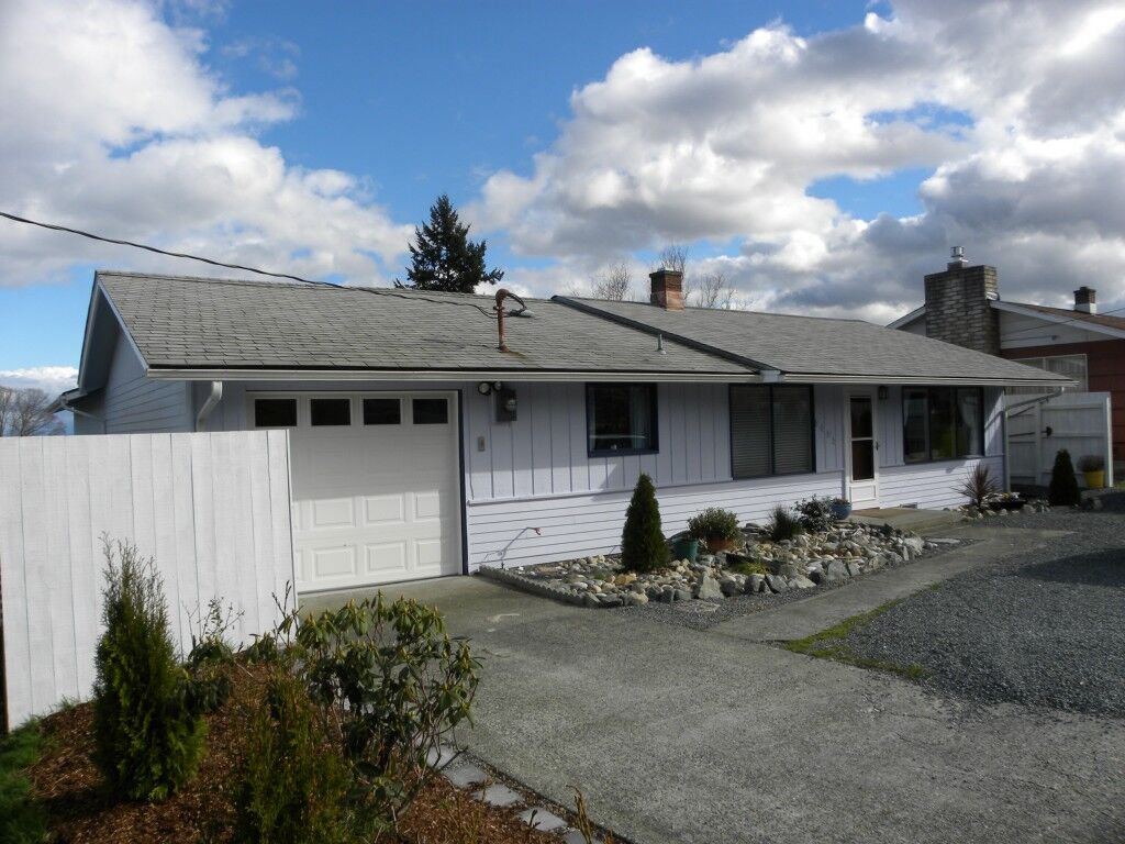 Property Photo: 2023 I Ave WA 98221