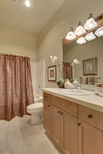 Property Photo:  1872 271st Ave SE  WA 98075 