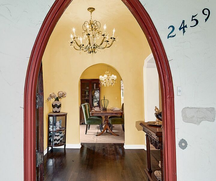 Property Photo:  2459 E Lake Washington Blvd  WA 98112 