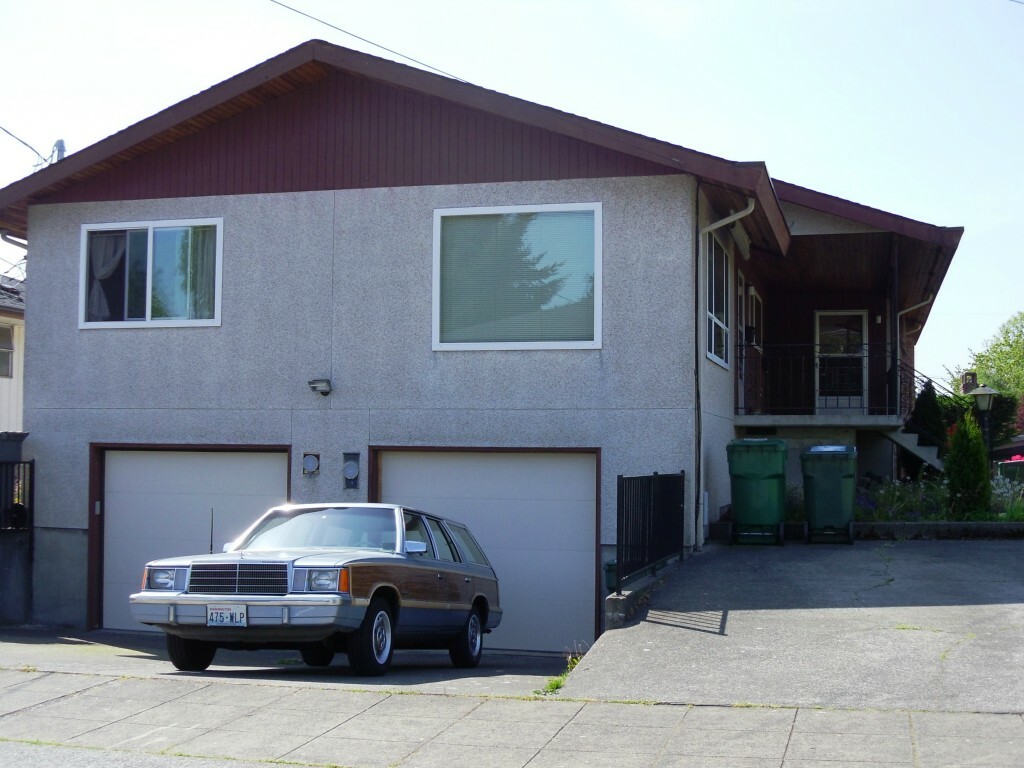 Property Photo:  823 NW 62nd St  WA 98107 