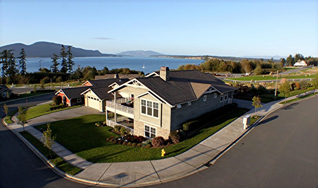 Property Photo:  4820 Portalis Wy  WA 98221 