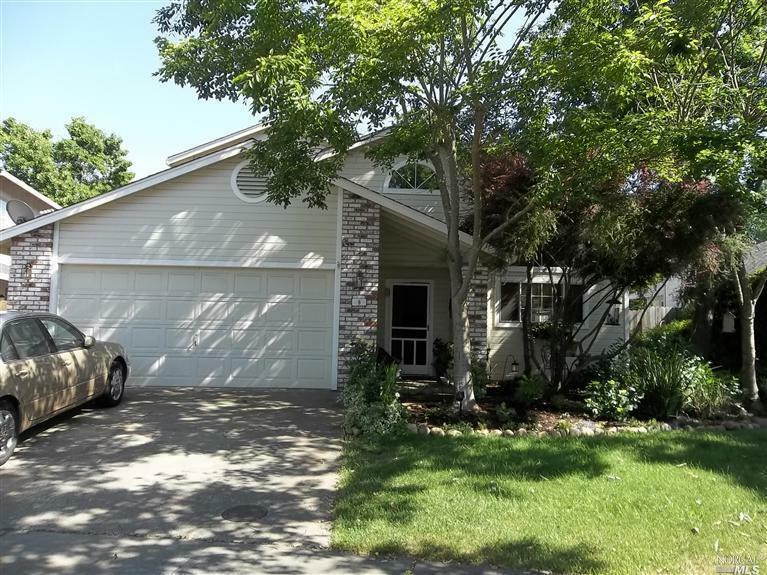 Property Photo:  9 Silver Maple Ct  CA 94558 