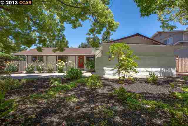 Property Photo:  3322 Sugarberry Ln  CA 94598-1744 