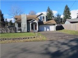 Property Photo: 7813 Box Elder Dr SE WA 98512