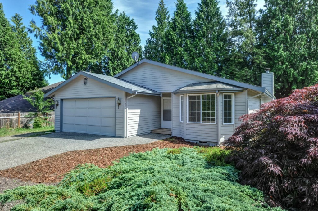 Property Photo:  10505 3rd Ave SE  WA 98208 