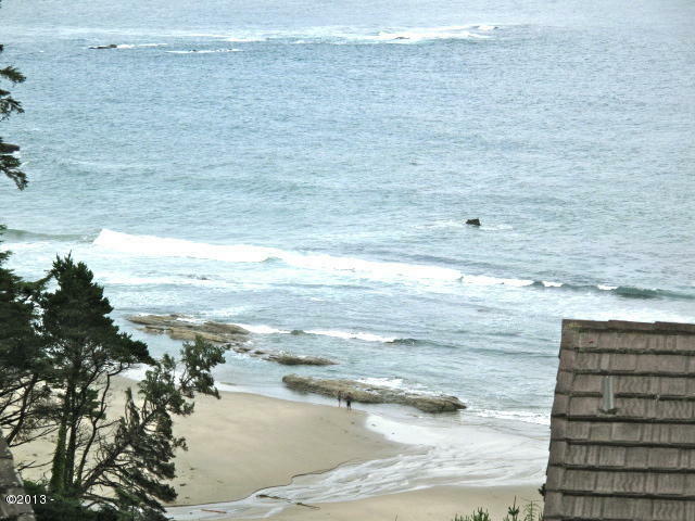 Property Photo: 402-403 Inn At Otter Crest OR 97369