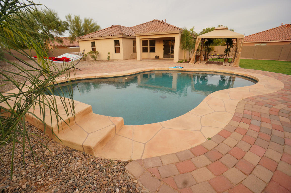 Property Photo: 3248 W Mark Lane AZ 85083