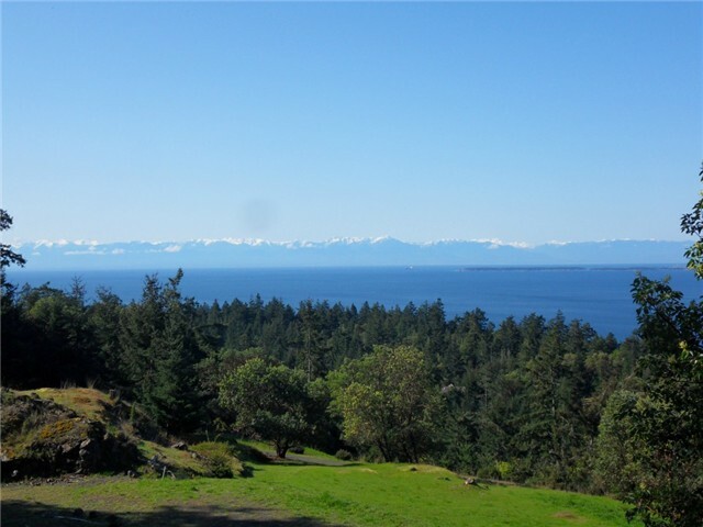 Property Photo: 170 Mount Dallas Rd WA 98250