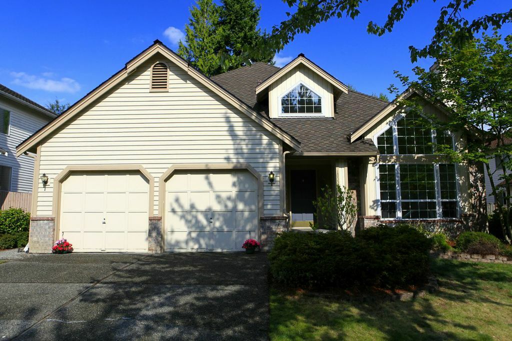 Property Photo:  15322 92nd Place NE  WA 98011 