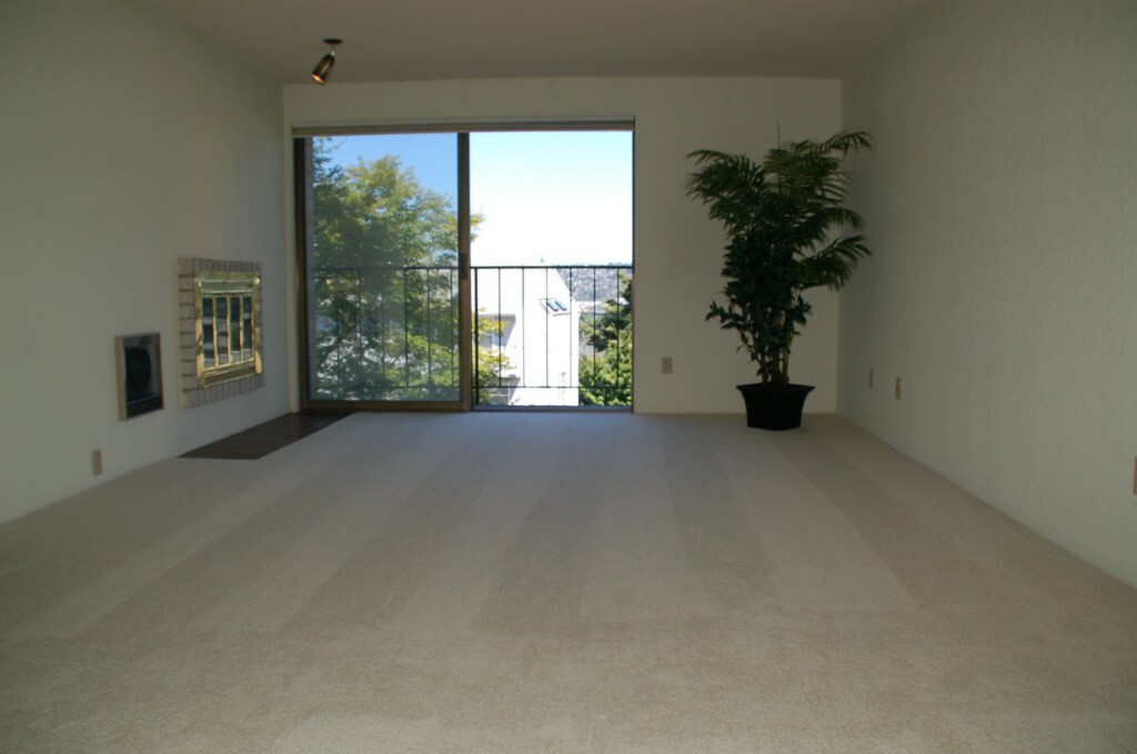 Property Photo: 3710 25th Place W 204 WA 98199