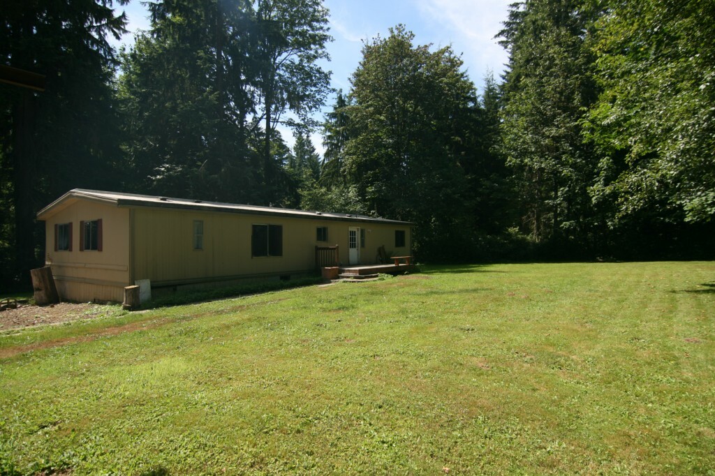 Property Photo:  23108 NE 162nd St  WA 98077 