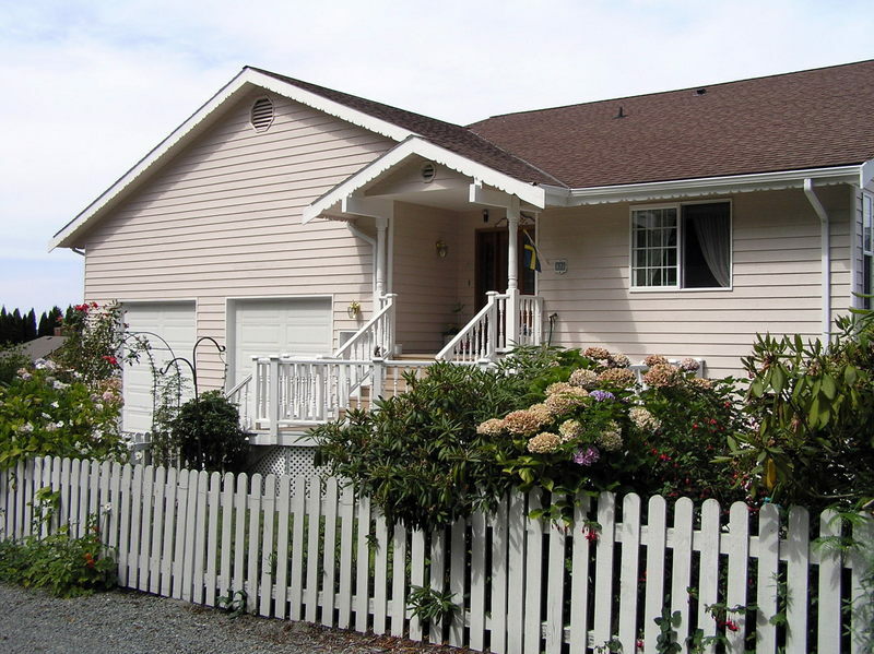 Property Photo:  873 Rocky Point Rd  WA 98282 