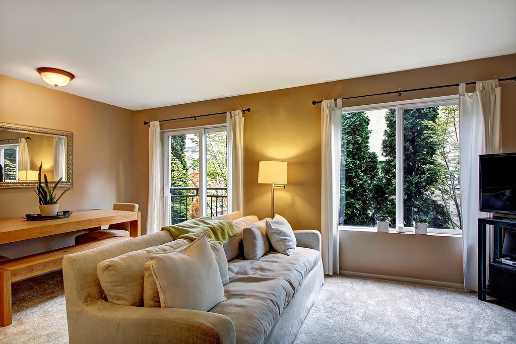 Property Photo:  500 Aloha St E209  WA 98109 